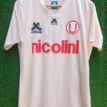 Camiseta Universitario 1994 (Nicolini)